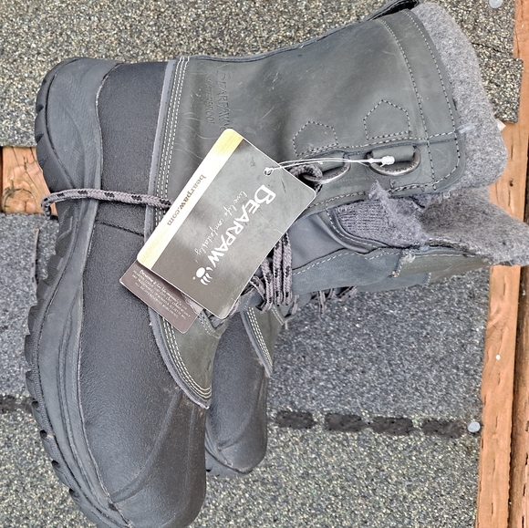 Bearpaw waterproof boots - Picture 2 of 3